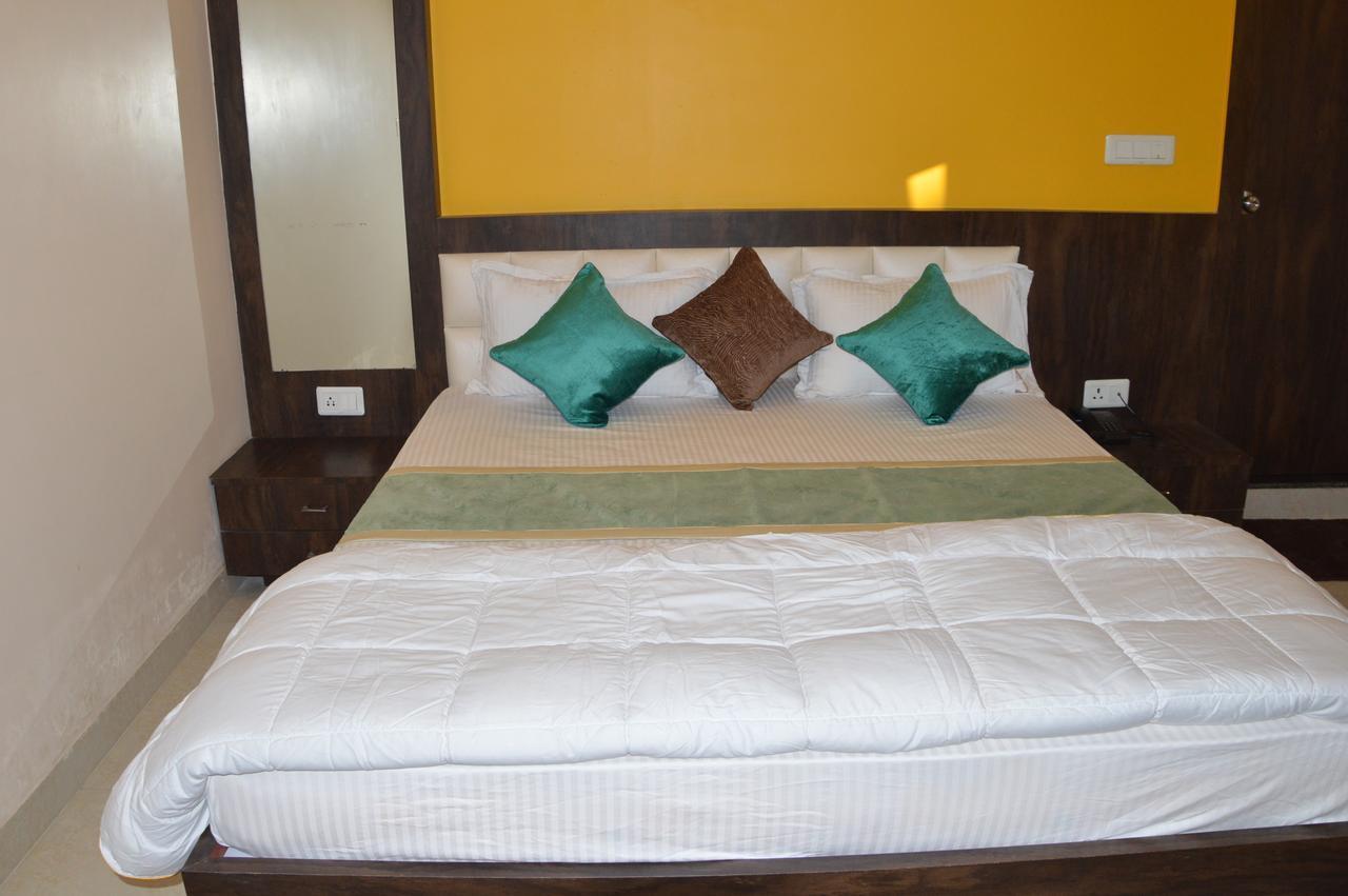 Hotel Ab Palace Jamshedpur Zewnętrze zdjęcie